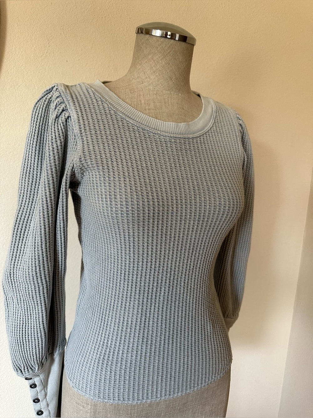 Free People One Wesley Thermal Top long sleeve Baby Blue Woman's XS - Picture 4 of 10